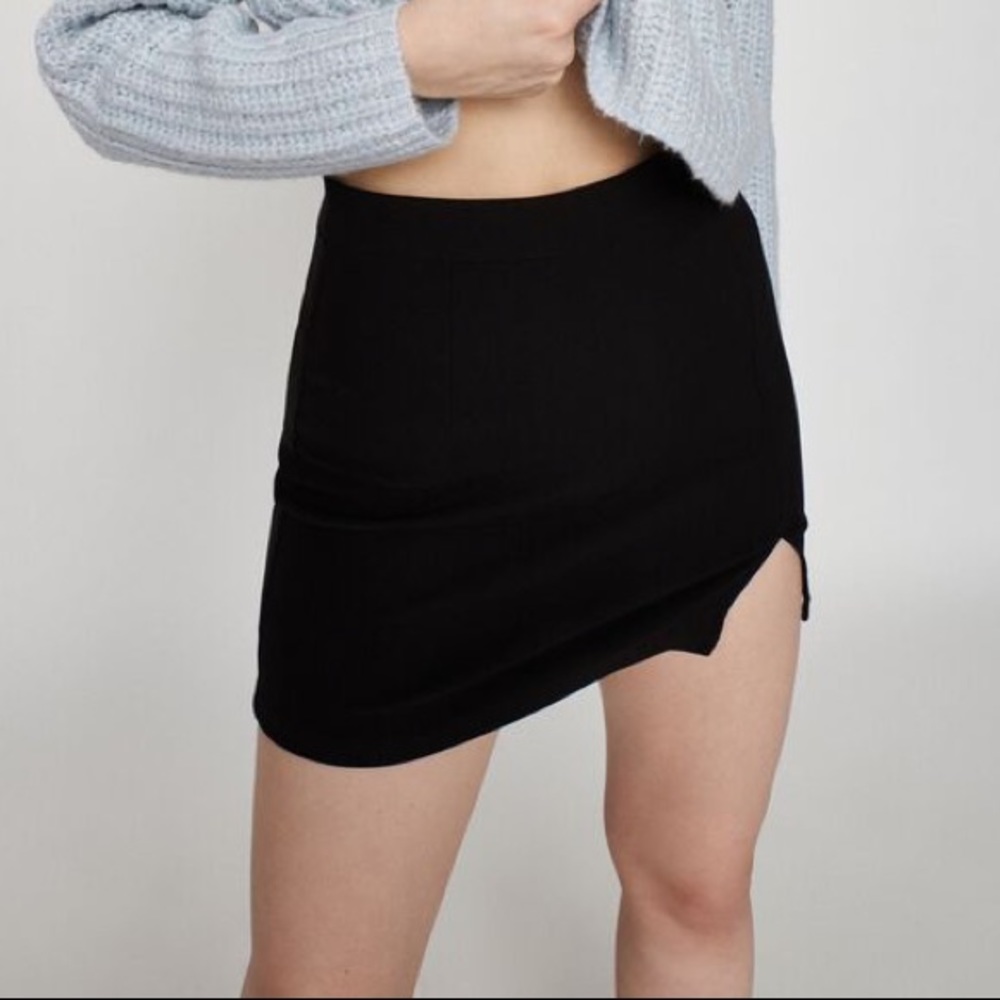 Garage Black Mini Slit Skirt